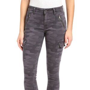 Mavi Jeans Juliette Grey Camo Skinny Cargo Pant, size 30